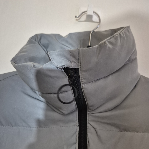 Reflective Puffer Jacket - Picture 4 of 6